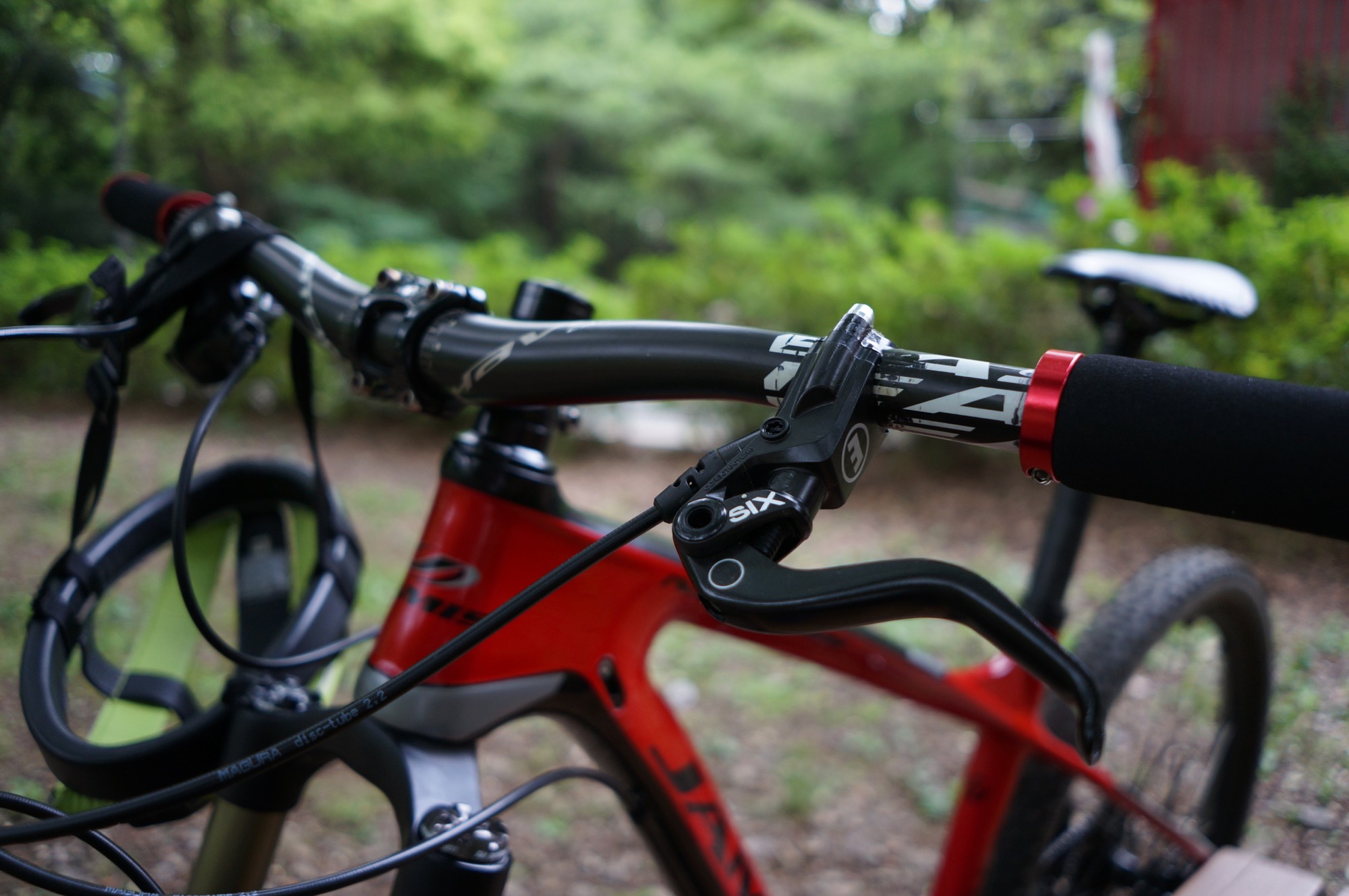 Magura MT6 エア噛み