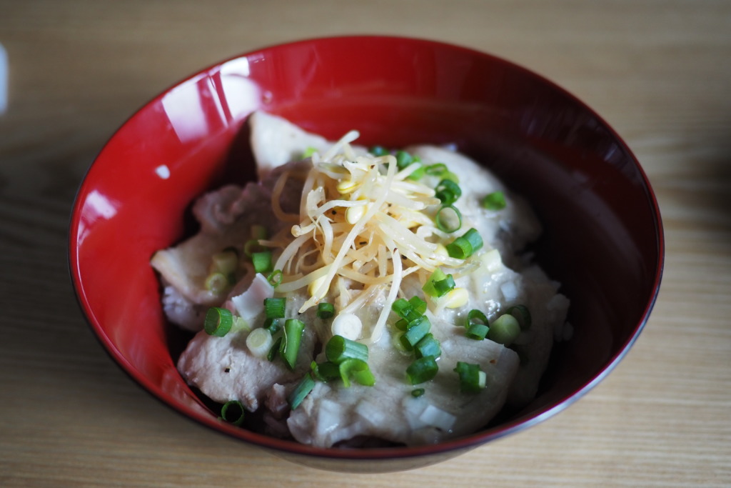 ネギ塩豚丼