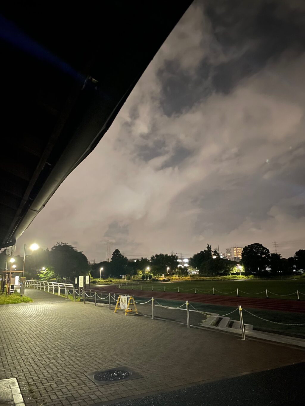 突然の大雨に