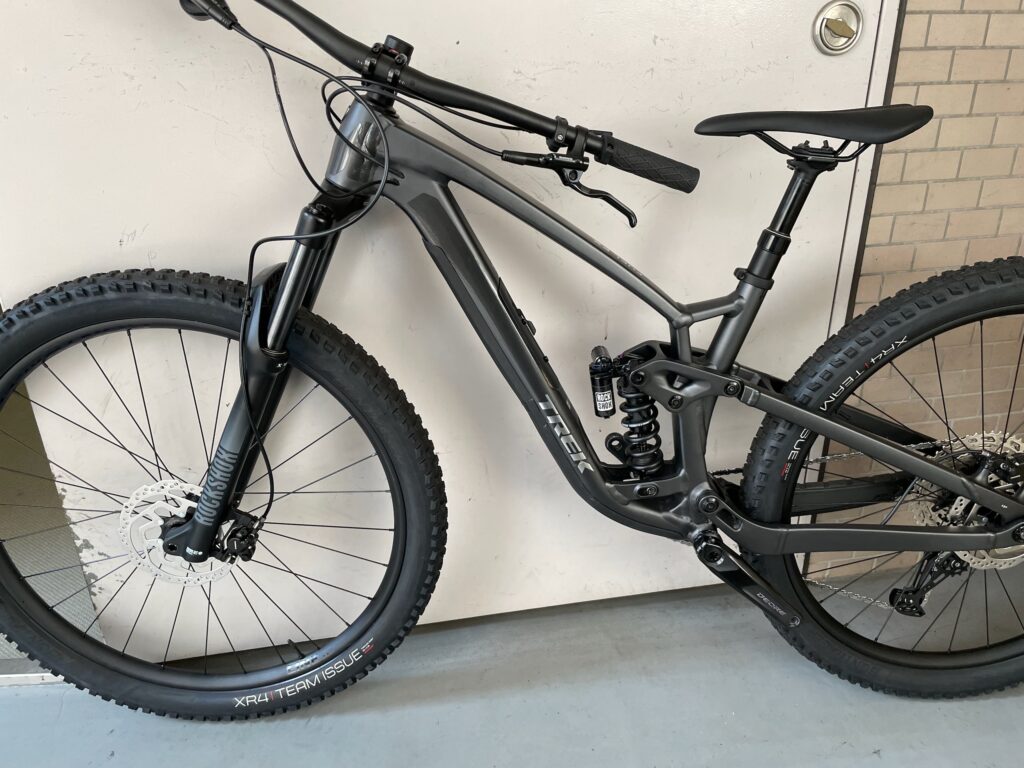 TREK FUEL EX5 GEN6 2024