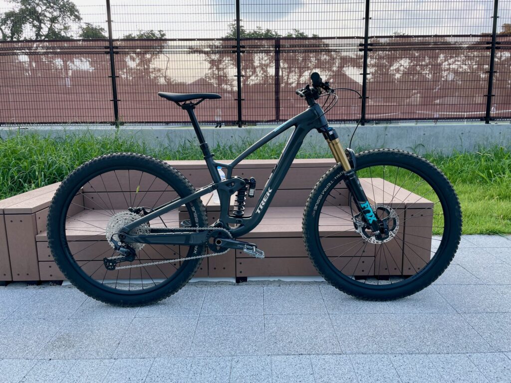 TREK FUEL EX5 GEN 6 2024