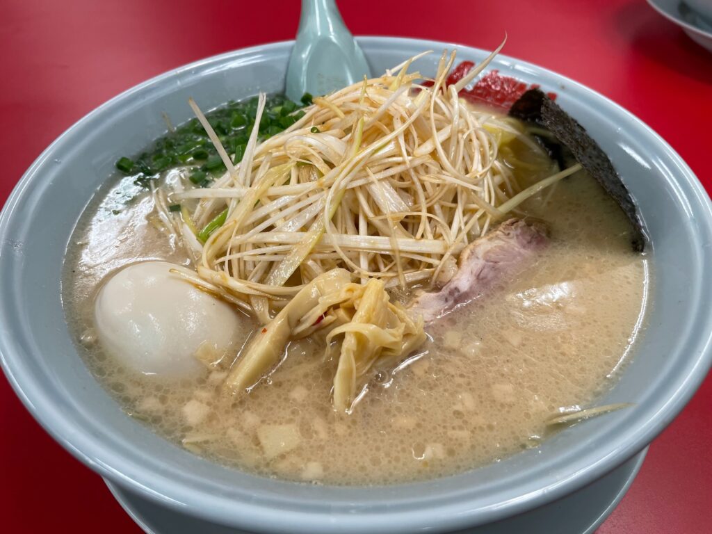 プレミアム塩とんこつラーメン