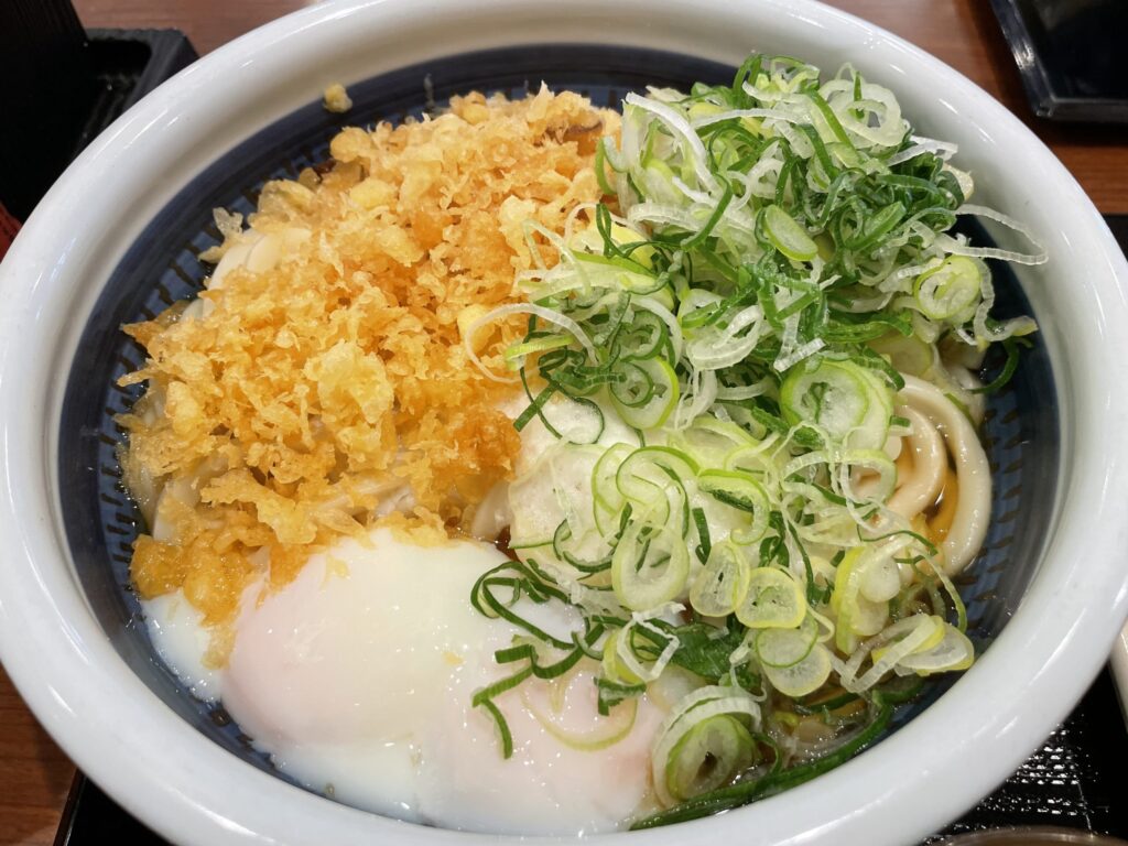 丸亀製麺 とろ玉うどんの得盛り