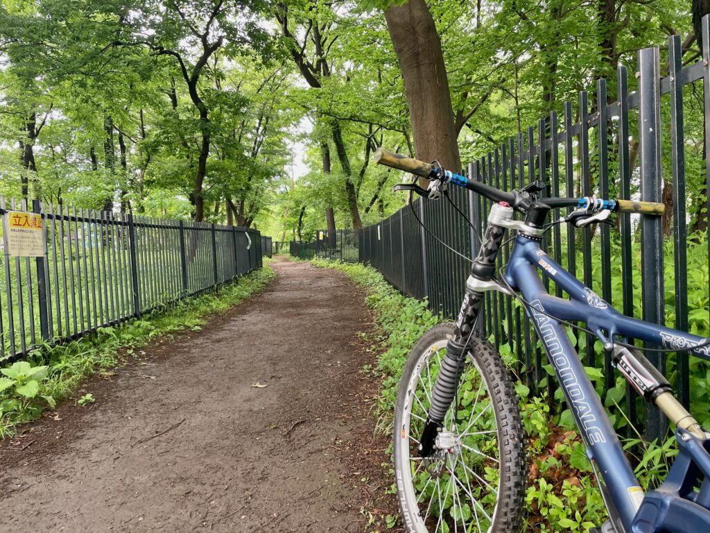 SB山