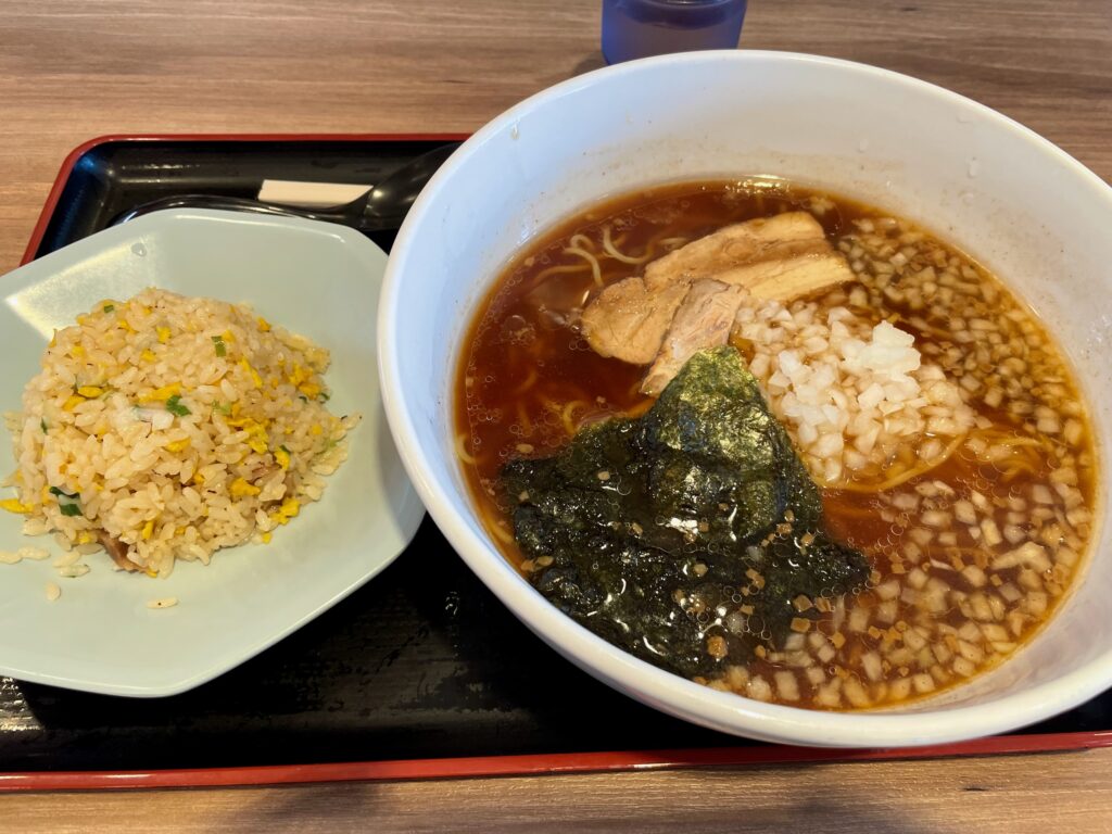 八王子ラーメン大盛り+ミニチャーハン