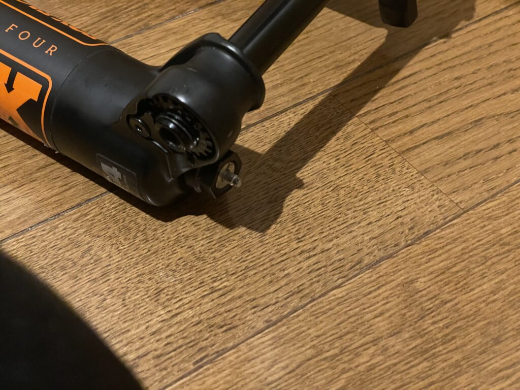リバウンドロッドを折ってしまう