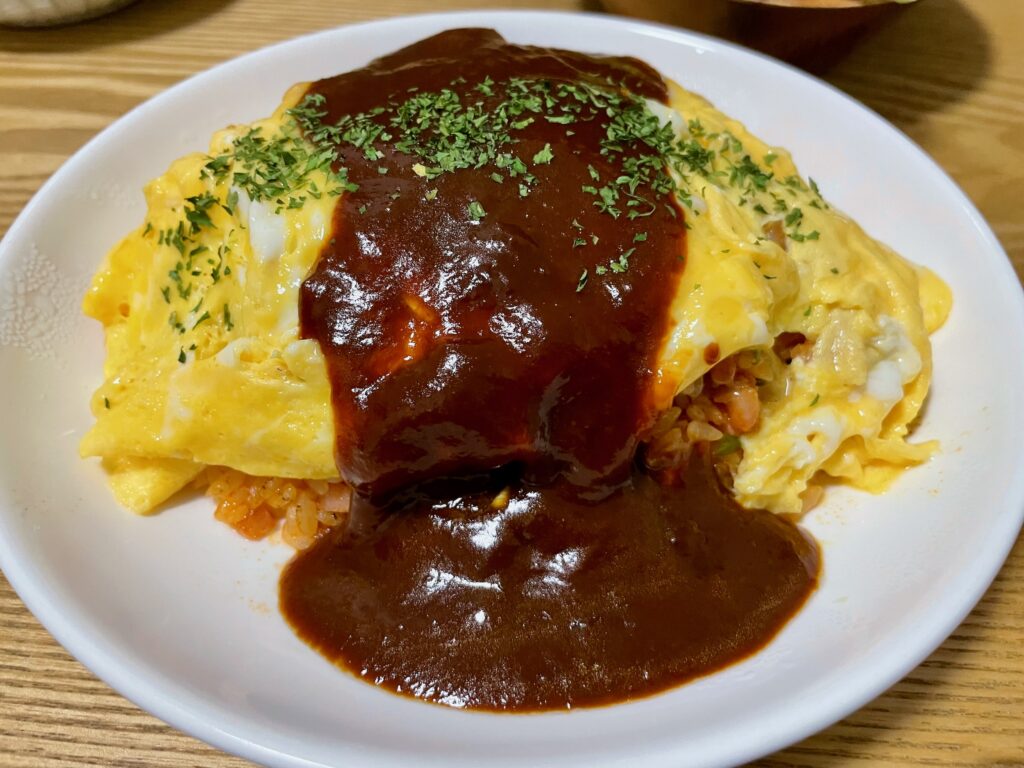 オムライス ドミグラスソース