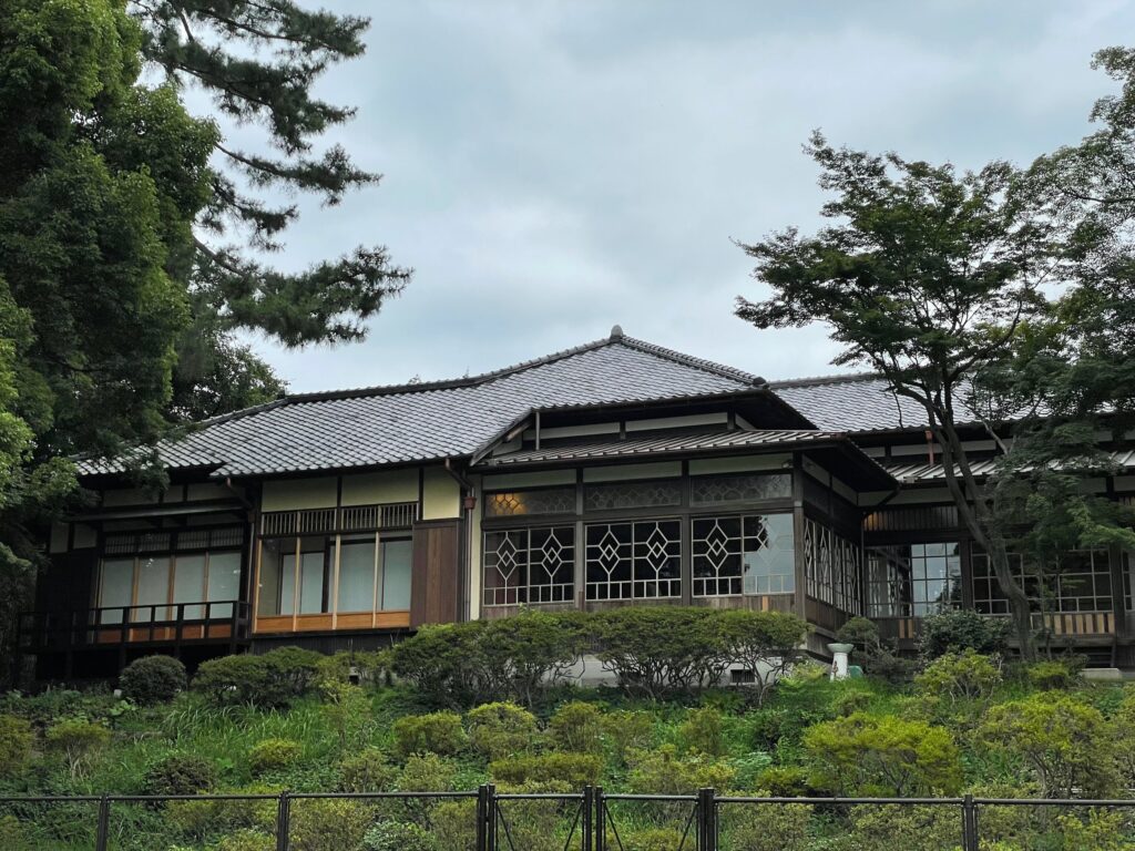 立派な建物