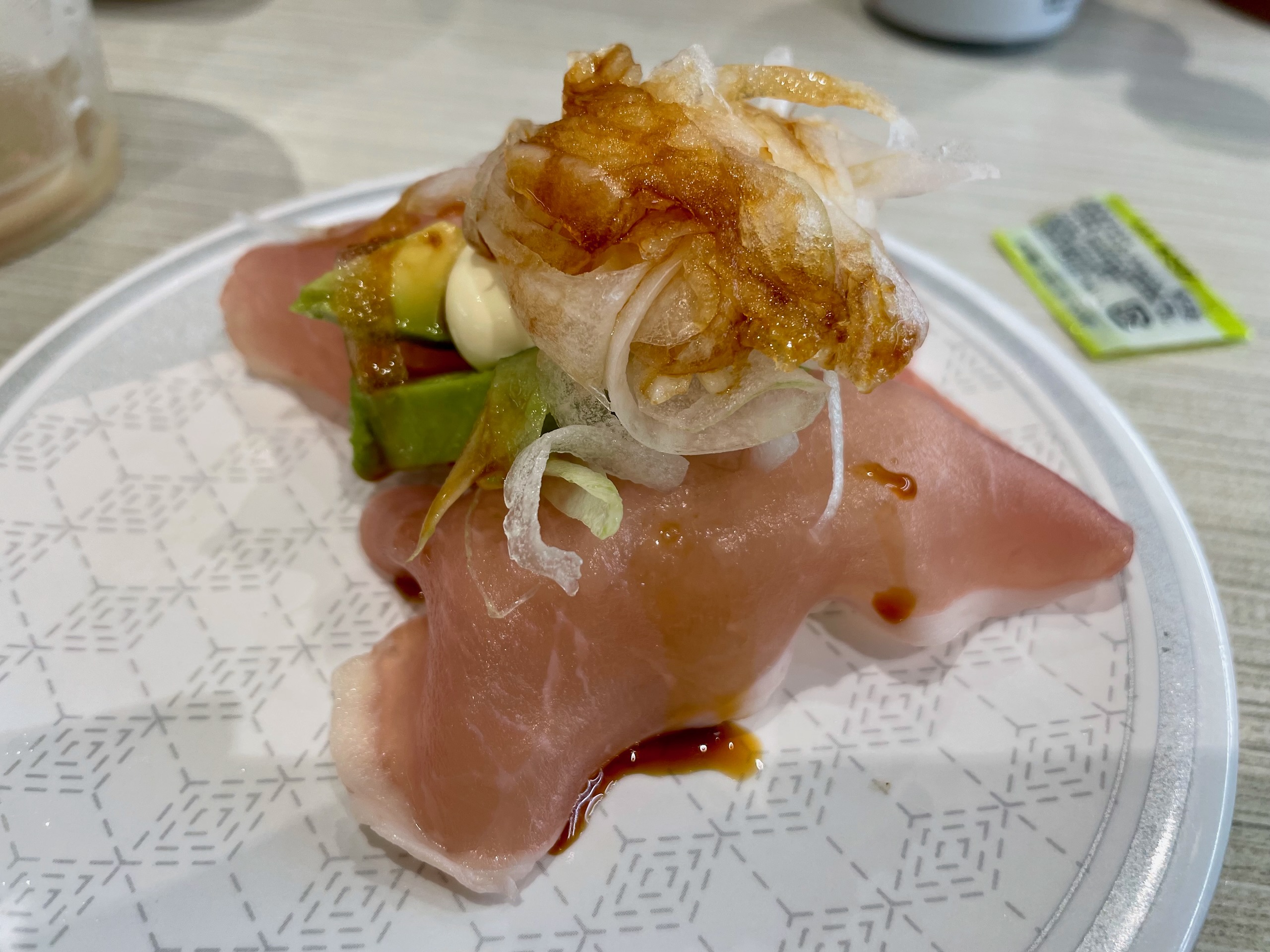 生ハム + アボカド