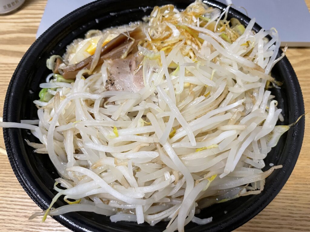 らあめん花月嵐 嵐げんこつらあめん + もやし + シャキネギ