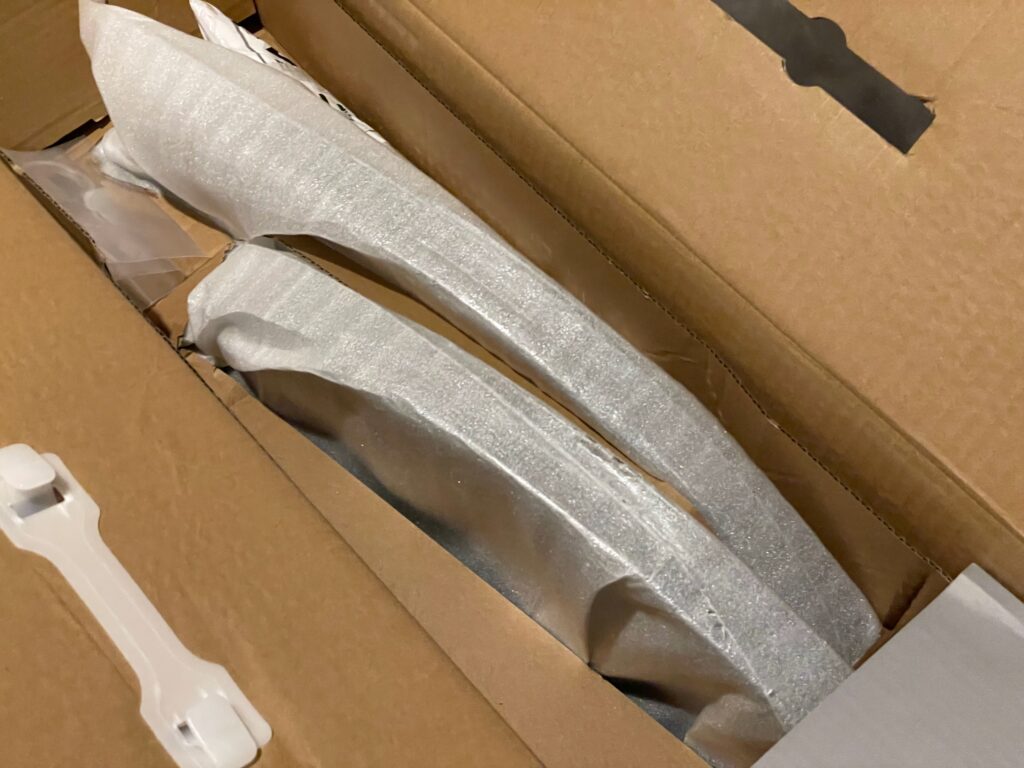 触った感じはしっかりしているが