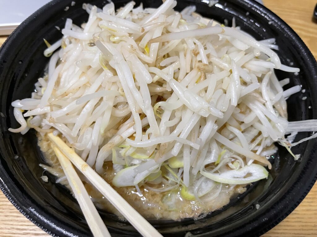 らあめん花月嵐 嵐げんこつチャーシューめん + シャキネギ + もやし