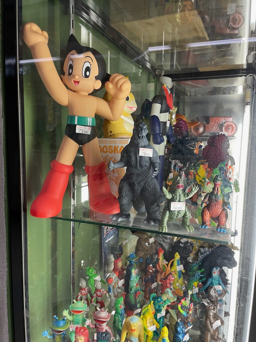 鉄腕アトムやマジンガーZもいた