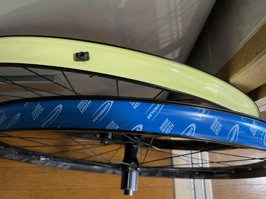 チューブレステープ貼り直す