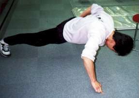 片手2本指腕立て伏せ