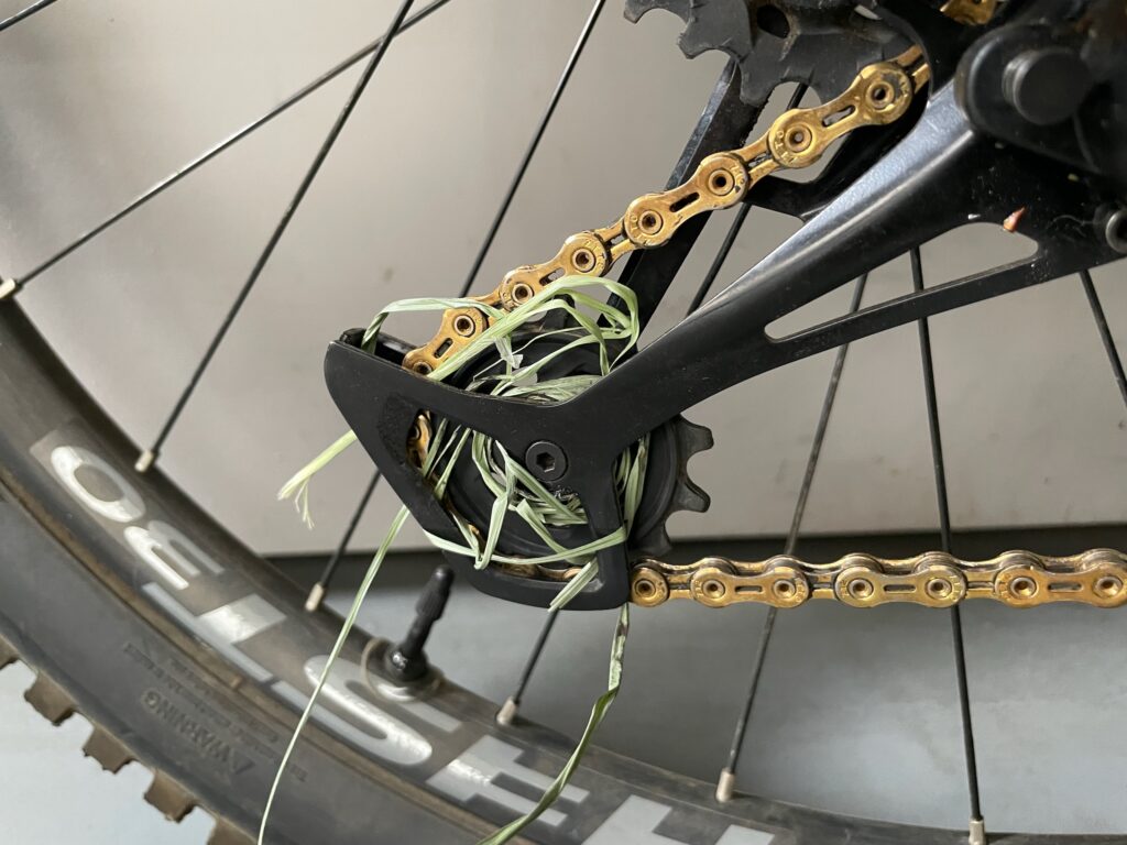 草が絡まってた