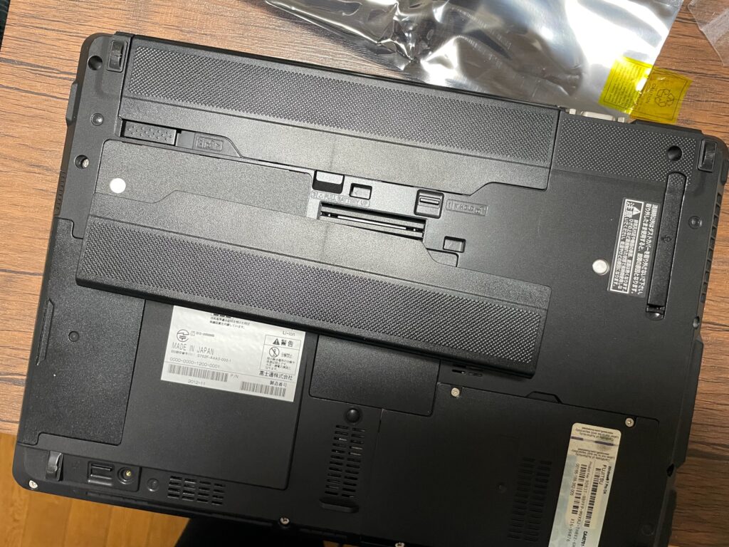 こちらもあっさり装着済み