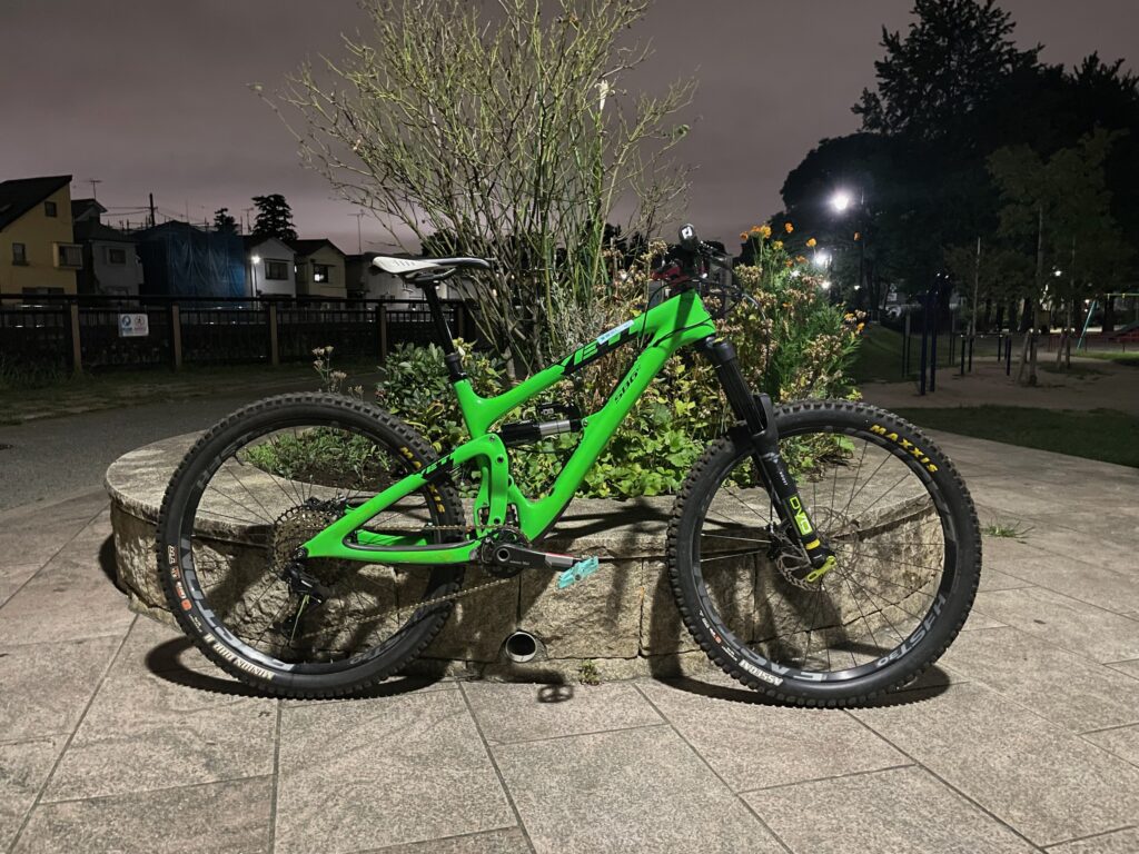 YETI SB6c + CANE CREEK DOUBLE BARREL AIR 8.5 x 2.5