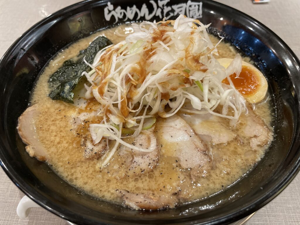 らあめん花月嵐 嵐げんこつチャーシューめん